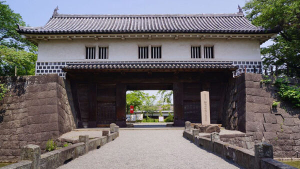 新発田城城門の記事